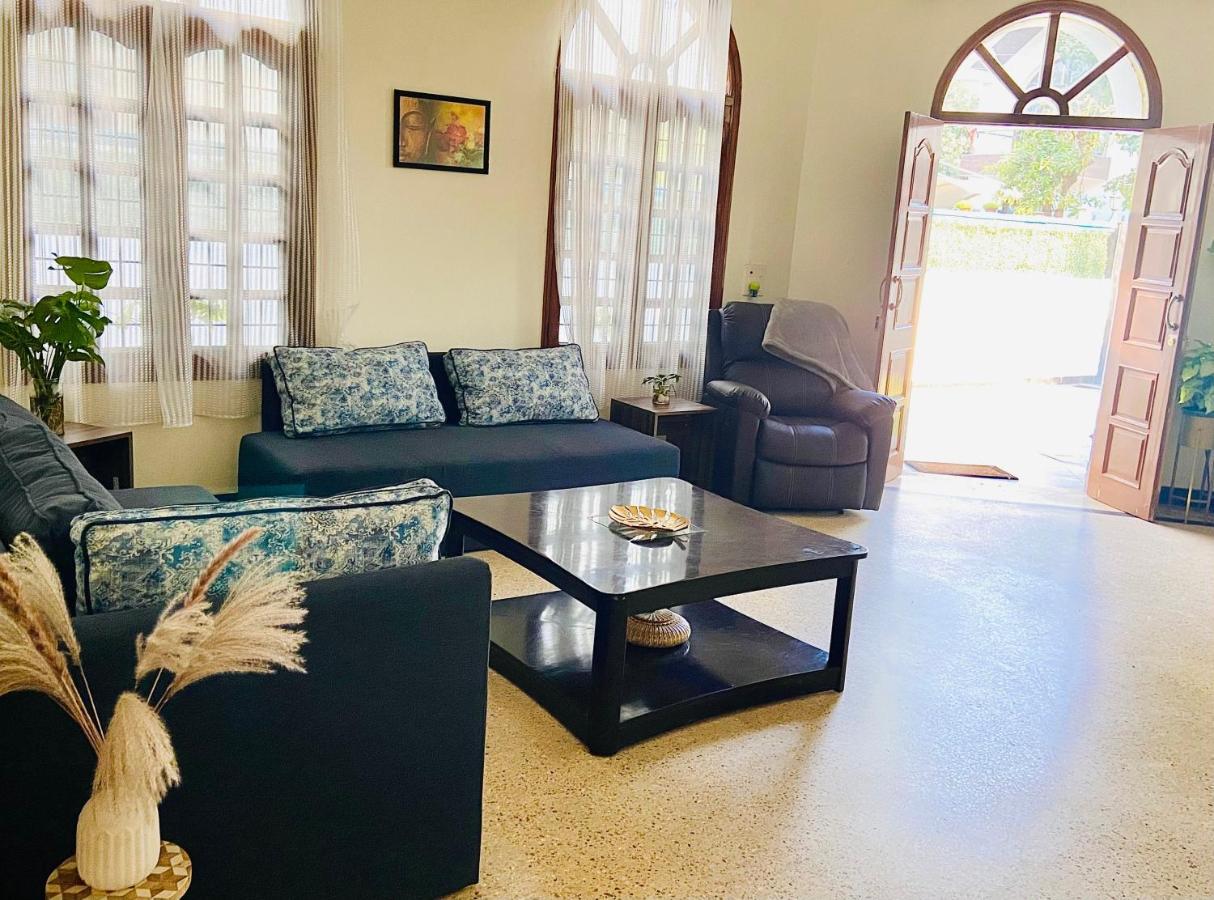 Roshani Pool Villa Gurgaon - 7BR #PrivatePool #Villa #Bungalow #Garden #Staycation Exteriör bild