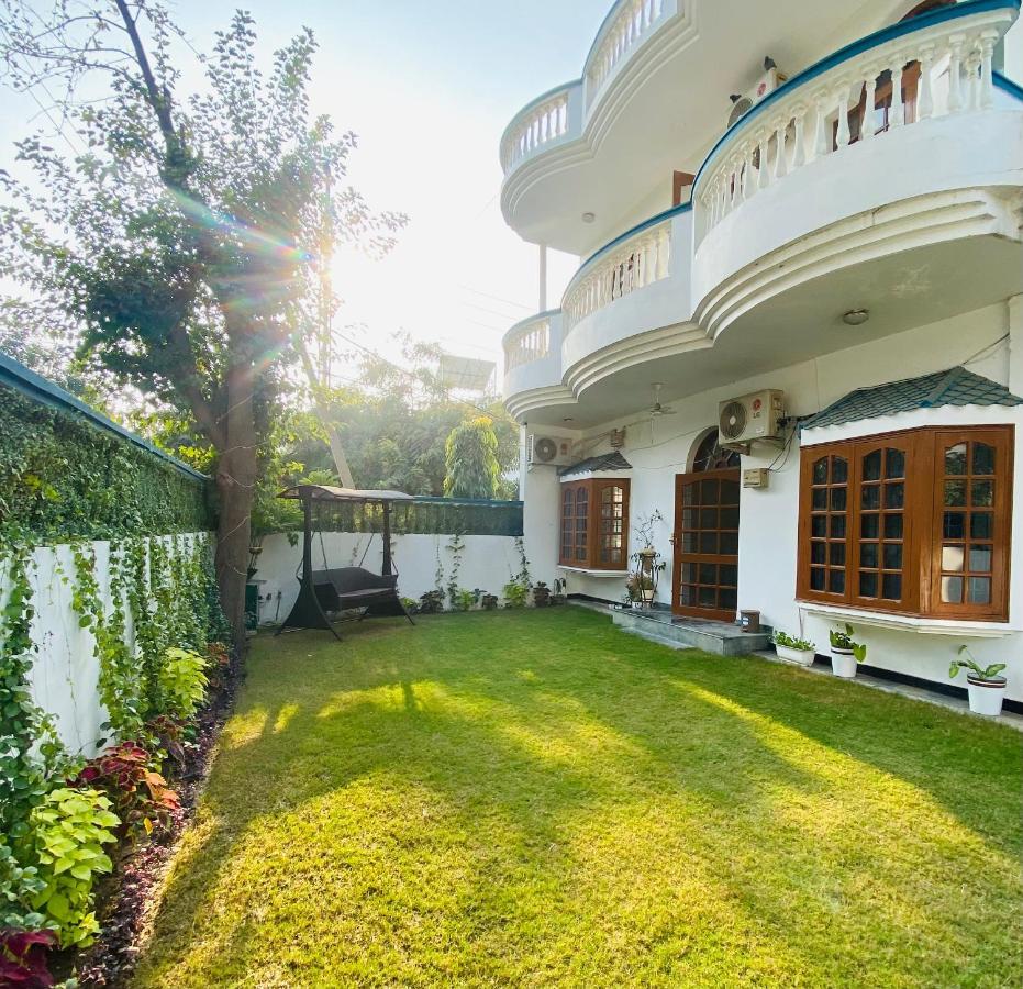 Roshani Pool Villa Gurgaon - 7BR #PrivatePool #Villa #Bungalow #Garden #Staycation Exteriör bild